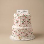 Floral vintage cake