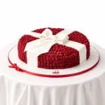 Raspberry ribbon cake