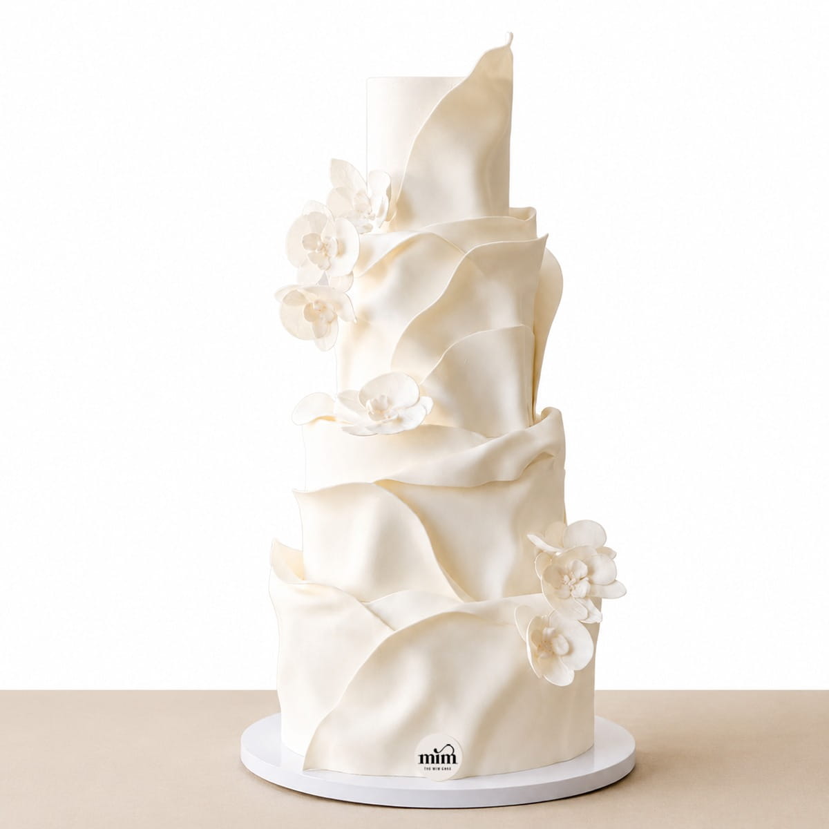 WhatsApp Image 2026-06-27 at 1.46.58 PM Ivory Orchid Sculpture Cake - Image 1